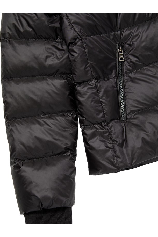 상품 슬라이드 이미지 1