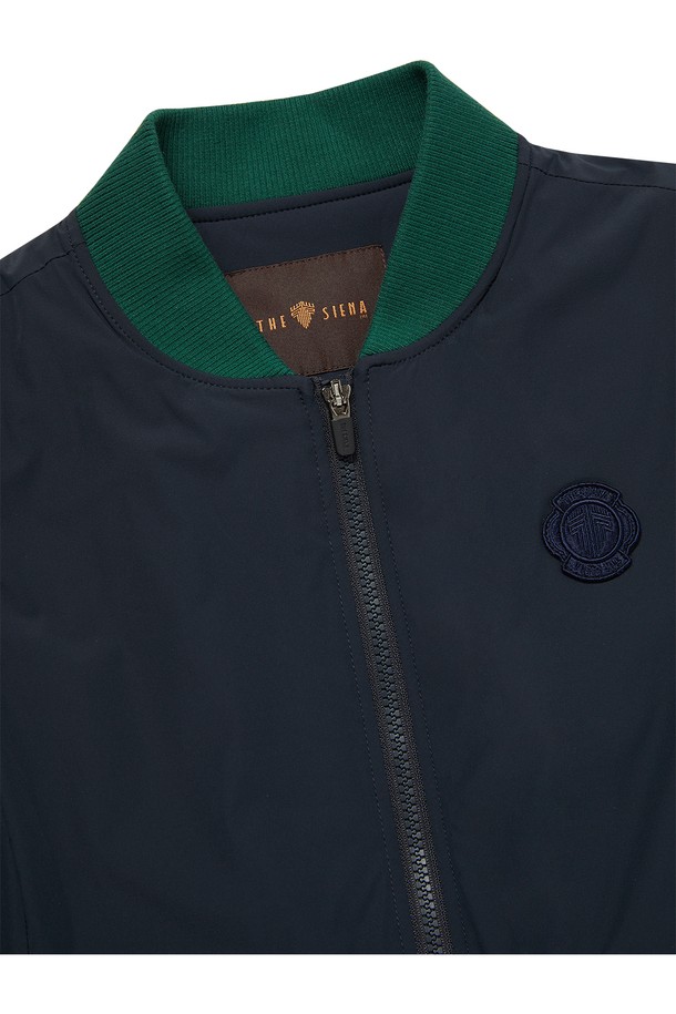 상품 슬라이드 이미지 1