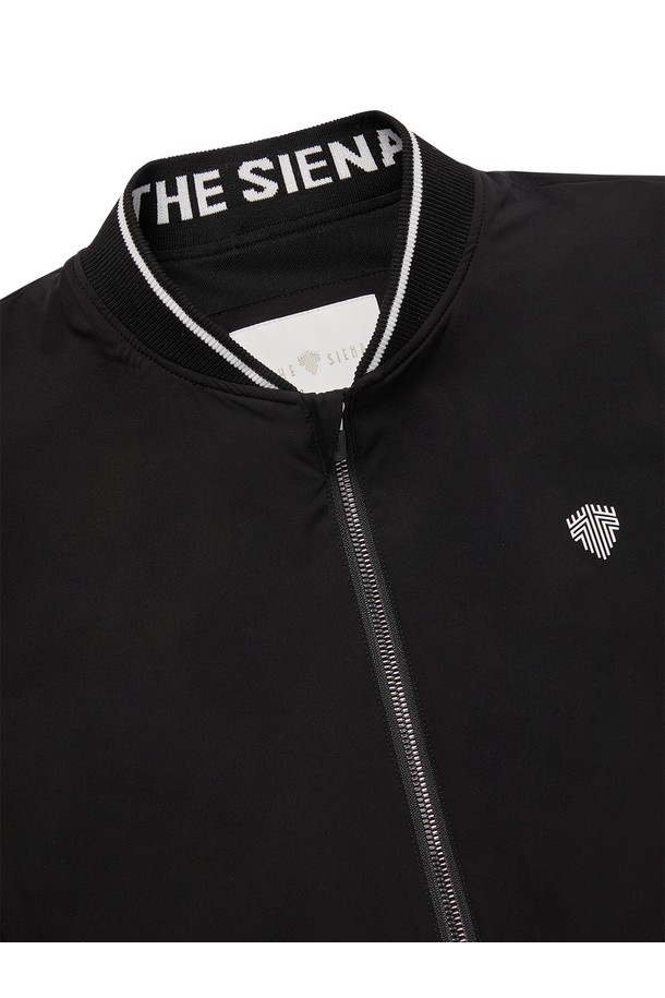 상품 슬라이드 이미지 1