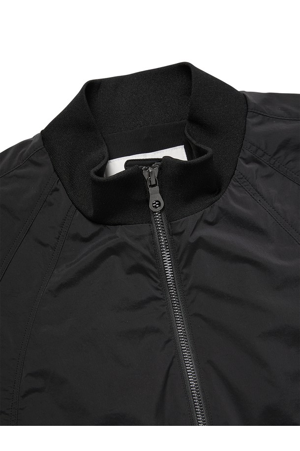 상품 슬라이드 이미지 1