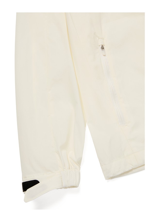 상품 슬라이드 이미지 1