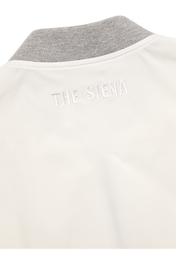 상품 슬라이드 이미지 0