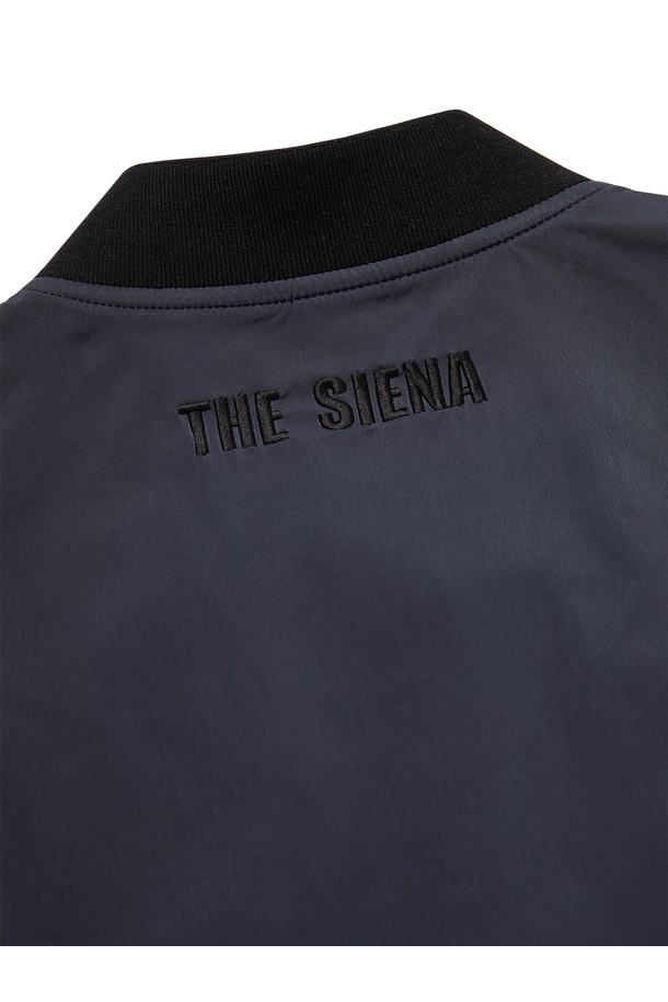 상품 슬라이드 이미지 0