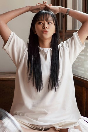 핀스 오버핏 카라 반팔티 아이보리 YHST2354