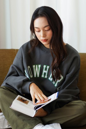 노웨어 드롭 기모 스웨트셔츠 5종 차콜 OYMT2433