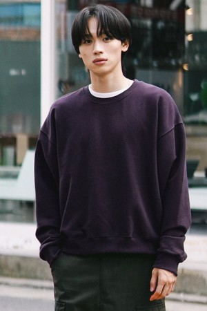 데이컷 크롭 오버핏 맨투맨 다크퍼플 KJMT2648