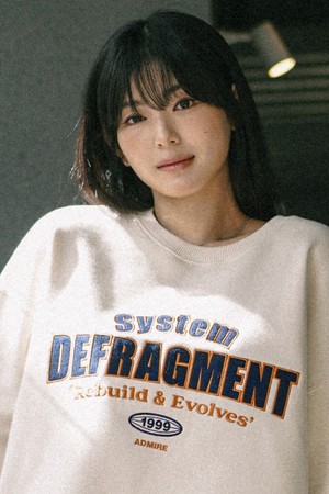 디프라그먼트 맨투맨 크림그레이 ISMT2665