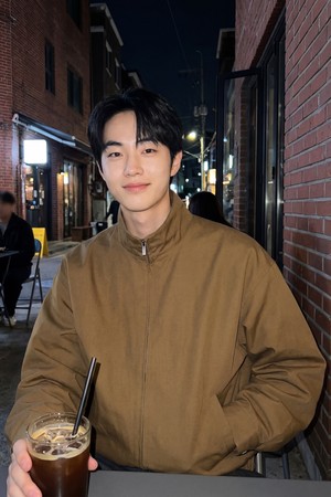 온오프 트랙자켓 브라운 JJOT2694