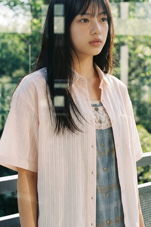 버터 스트라이프 반팔셔츠 크림 KJSS2703