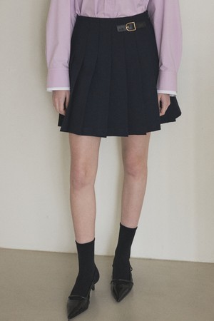 Buckle point pleats skirt_Navy