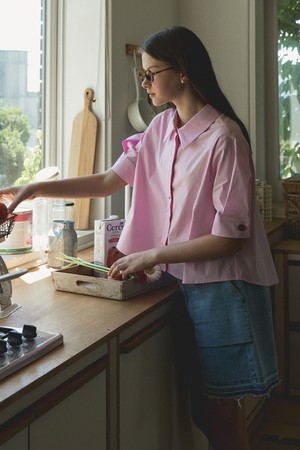 Loose-fit collar half sleeve shirt_Pink