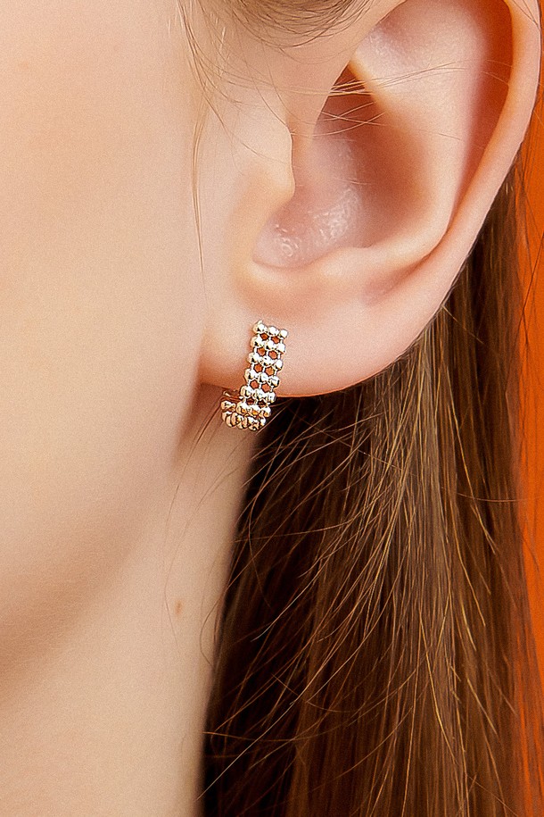 Uni.J - 귀걸이 - Line Dot Mini Hoop Silver Earring Ie51 [Silver]