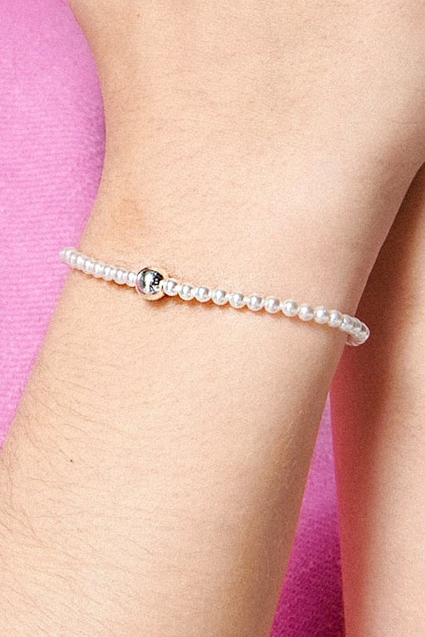 Uni.J - 팔찌/발찌 - Ball Point Pearl Silver Bracelet Ib279 [Silver]