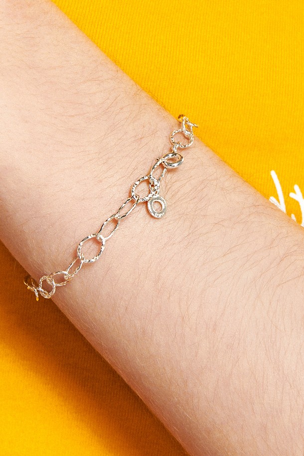 Uni.J - 팔찌/발찌 - Hammered Link Chain Silver Bracelet Ib281 [Silver]