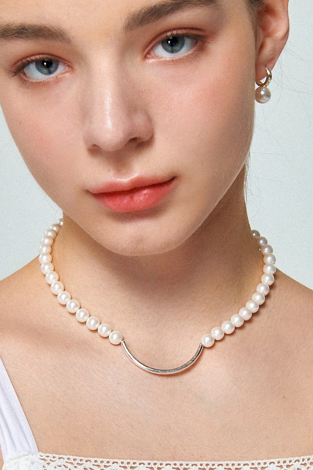 Uni.J - 목걸이 - U_Line Pearl Silver Necklace In466 [Silver]