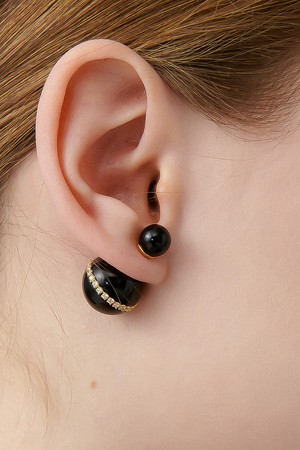 Black Chic Frontback Silver Earring Ie368