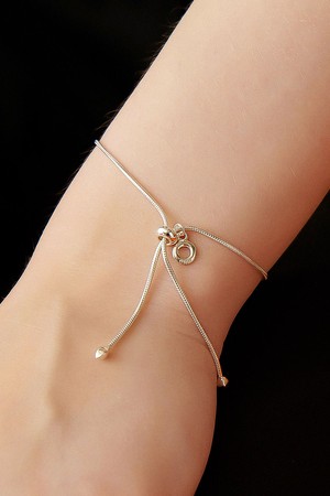 Silky Tie Silver Bracelet Ib293 [Silver]