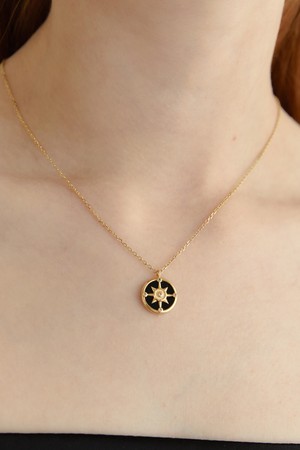 Luna Single P.Necklace