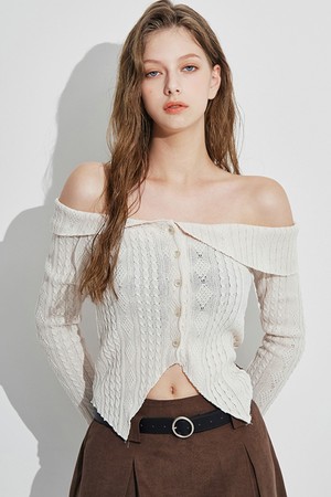 Dorothy Off shoulder knit [Beige]