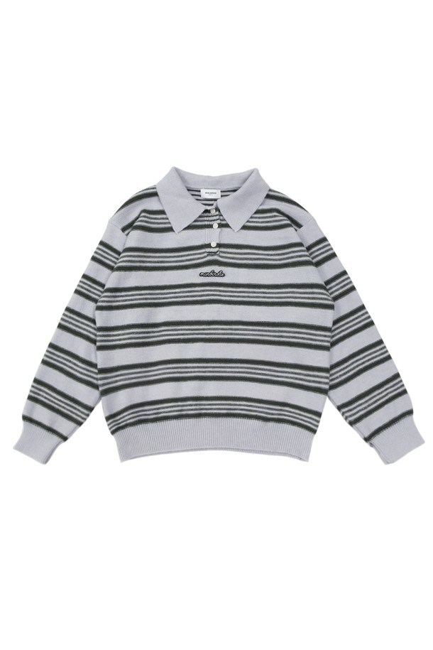 리타 스트라이프 폴로 니트 GREY는 여성용 상의로, 캐주얼하고 베이직한 스타일을 연출합니다. 얇은 두께감의 부드러운 니트 소재로 제작되어 봄, 가을에 착용하기 좋습니다. 레귤러핏에 긴 소매, 폴로넥 디자인이 특징이며, 세련된 스트라이프 패턴으로 포인트를 더했습니다. 일상복으로 편안하게 즐길 수 있는 미니멀하면서도 클래식한 매력의 니트입니다. 그레이 컬러로 다양한 하의와 쉽게 매치할 수 있습니다.
