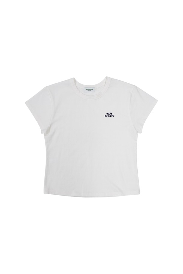 [몽버디 에센셜] 노아 반팔 티셔츠 (화이트)는 부드러운 면 소재로 제작되어 편안한 착용감을 선사합니다. 미니멀하고 베이직한 디자인으로 데이트룩, 카페룩 등 다양한 TPO에 활용하기 좋습니다. 레귤러핏과 라운드넥, 반소매 기장으로 제작되었으며, 얇은 두께감으로 봄, 여름 시즌에 시원하게 착용할 수 있습니다. 깔끔한 화이트 컬러에 몽버디 로고가 포인트로 더해져 심플하면서도 세련된 스타일을 연출합니다.
