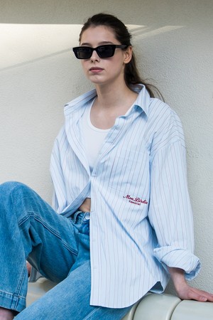 [몽버디 에센셜] 피카 오버핏 스트라이프 셔츠 L.BLUE