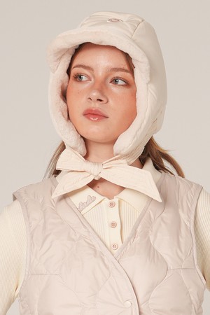 스마일 패딩 트루퍼햇 IVORY