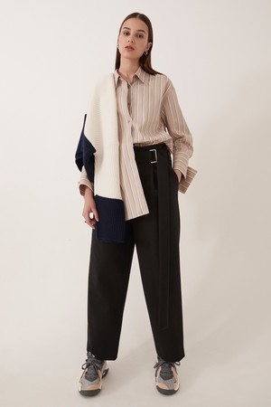 Tuck Detail Long Pants_Navy 턱 디테일 롱 팬츠_네이비 (코튼)