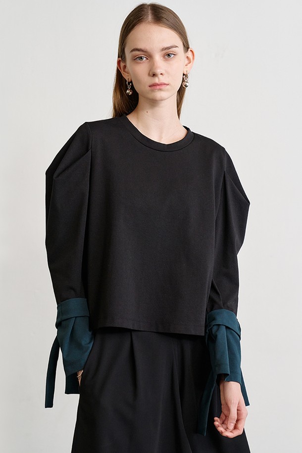 Le yiel - 긴소매 티셔츠 - Puff Sleeve Crop Sweatshirt_Black 퍼프 슬리브 크롭 스웨트셔츠_블랙