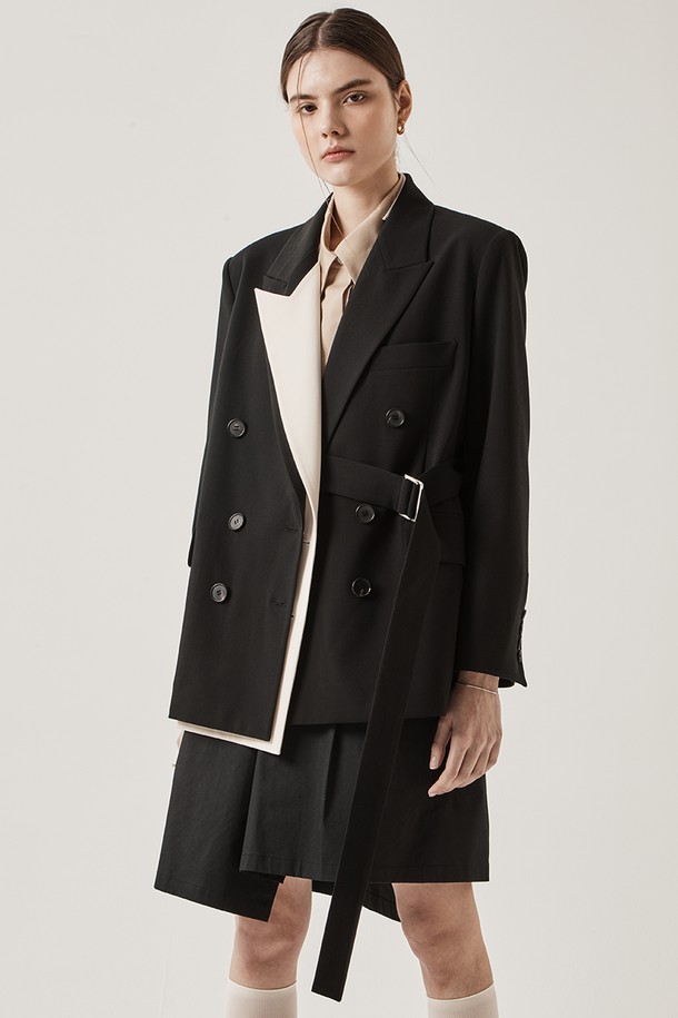 Le yiel - 자켓 - Peaked Collar Belted Jacket_Black + Ivory Collar 피크드 카라 벨티드 자켓_블랙+아이보리 카라