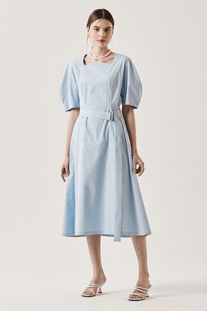 Curved Midi Dress_Light Blue 커브드 미디 드레스_라이트 블루