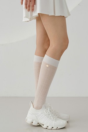 시스루 니삭스 IV