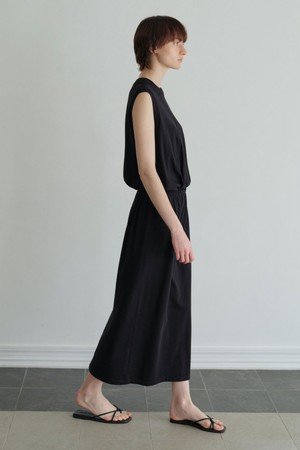 ADAUL] Jelli shirring choker long dress - ivory