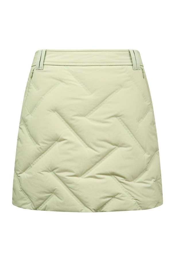 [24FW] 여성 뒷밴딩 튜브다운 스커트 L21D4PC371_KH는 겨울철 골프룩 또는 데일리룩에 적합한 여성용 튜브다운 스커트입니다. 스포티하고 캐주얼한 스타일로, 카키 색상이며, 핏은 레귤러핏입니다. 튜브다운 패턴에 두꺼운 두께감으로 보온성을 높였으며, 부드러운 촉감의 폴리에스터, 폴리우레탄, 울, 아크릴 혼방 소재를 사용했습니다. 안감은 패딩이며, 뒷밴딩 디자인으로 편안함을 더했습니다. 덕다운 80%, 덕페더 20% 충전재를 사용하여 방풍, 발수, 신축성 기능을 갖춘 실용적인 제품입니다.
