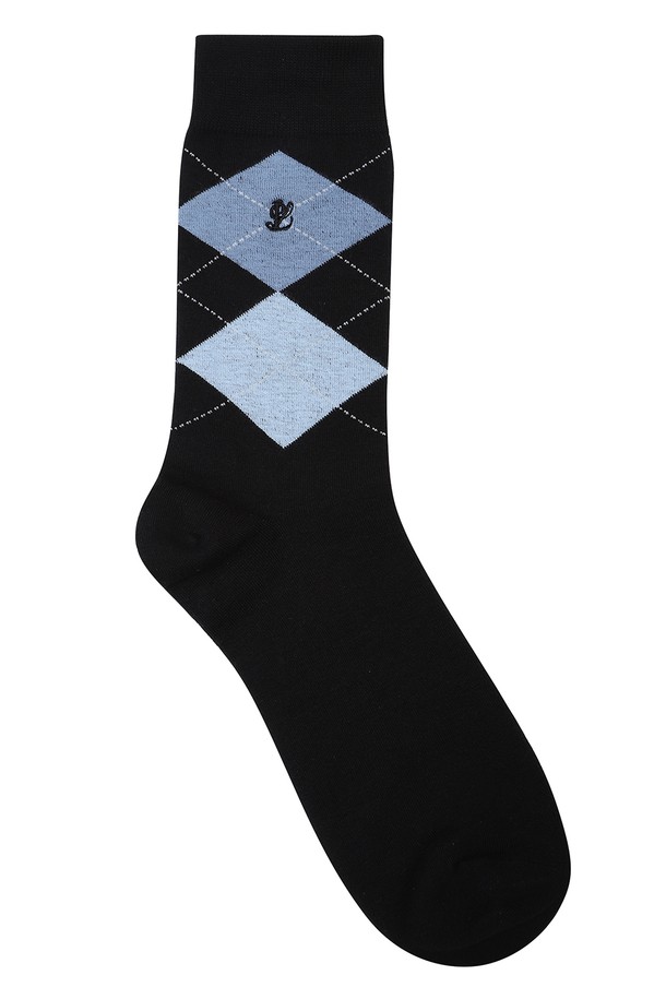 남성 아가일 패턴 중목 양말 L11D3SC101_BK는 면, 폴리에스터, 나일론, 폴리우레탄, 고무 소재로 제작된 남성용 양말입니다. 캐주얼, 클래식, 미니멀 스타일을 추구하는 분들을 위한 타운 캐주얼, 산책룩에 어울리는 디자인입니다. 중간 두께의 중목 기장으로, 아가일 패턴과 신축성이 특징입니다. 블랙(BK) 컬러의 단품으로 제공되며, 일상생활에서 편안하게 착용할 수 있습니다.
