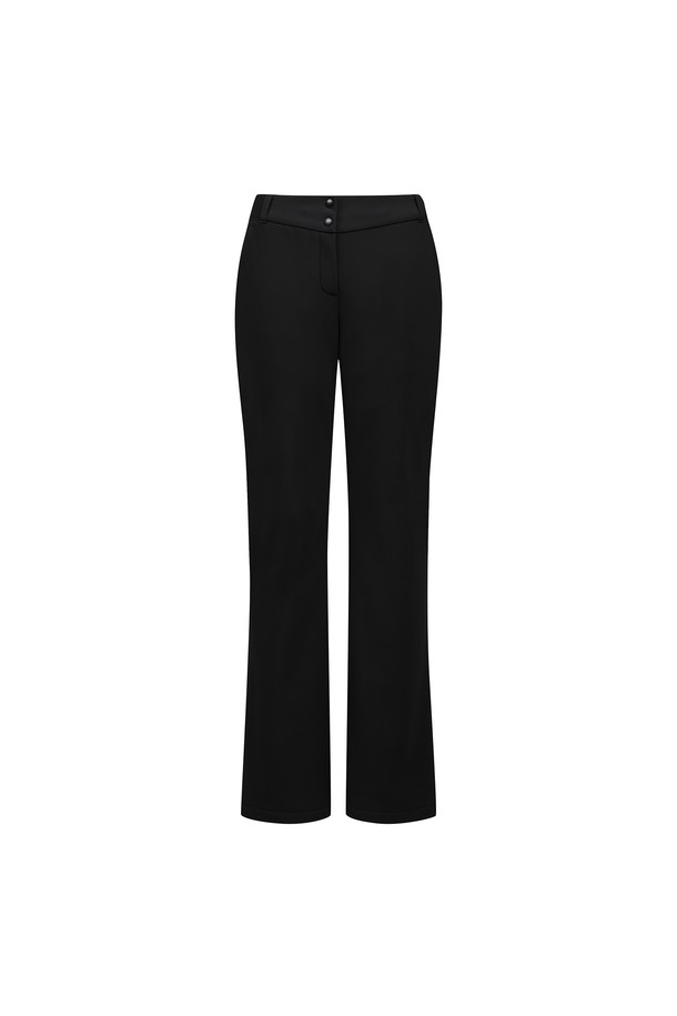 [베이직라인] 여성 밍크본딩 부츠컷 팬츠 L22E4PT074_BK는 부드러운 촉감과 따뜻함을 자랑하는 겨울용 부츠컷 팬츠입니다. 블랙, 베이지 두 가지 색상으로 출시되었으며, 밍크 안감과 본딩 구조로 보온성을 높였습니다. 나일론, 폴리에스테르, 폴리우레탄 혼방 소재로 제작되어 신축성이 뛰어나 편안한 착용감을 선사합니다. 베이직한 디자인으로 골프룩 또는 겨울 데일리룩에 활용하기 좋으며, 클래식하고 미니멀한 스타일을 연출할 수 있습니다. 비침 걱정 없이, 밴딩 처리로 허리 라인을 안정감 있게 잡아줍니다.
