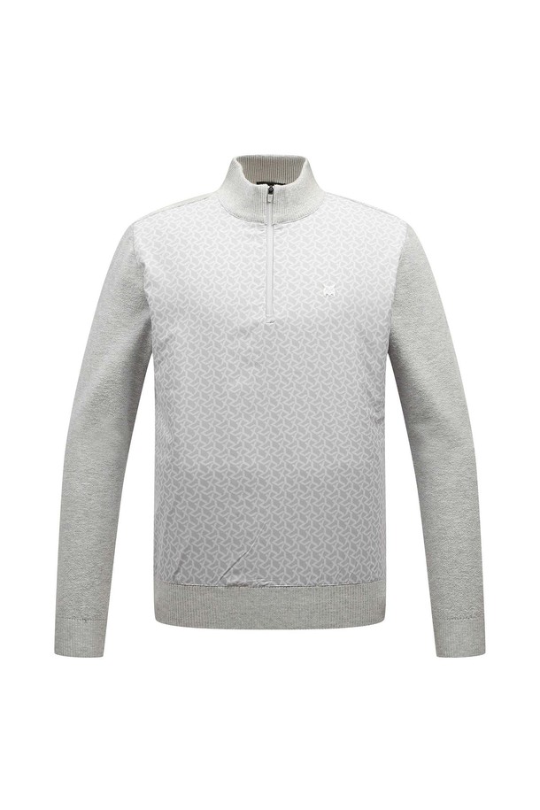 [25FW] 남성 우븐 배색 집업 L11E4SR325_MG는 겨울철 골프룩 또는 데일리룩에 적합한 남성용 집업입니다. 멜란지 그레이 컬러에 스포티한 스타일을 더했으며, 레귤러핏과 하프넥 디자인으로 편안한 착용감을 제공합니다. 레이온, 폴리에스테르, 나일론, 폴리우레탄 혼방의 두꺼운 소재와 기모 안감으로 보온성을 높였습니다. 무지 패턴에 DTP 원단 배색 디테일을 더해 세련된 포인트를 주었으며, 긴소매와 집업 여밈 방식으로 간편하게 착용할 수 있습니다. 부드러운 촉감의 이 집업은 미니멀한 스타일을 선호하는 남성에게 제격입니다.
