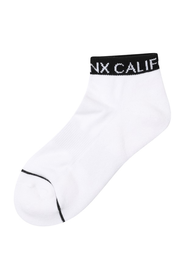 [25FW] 남성 배색 단목 양말 L11E3SC201_WH는 남성용 양말로, 골프 및 스포츠 활동에 적합하며, 화이트, 블랙, 멜란지 그레이 세 가지 색상으로 제공됩니다. 면, 폴리에스테르, 나일론, 폴리우레탄, 고무 혼방 소재로 제작되어 신축성이 뛰어나며, 중간 두께감에 앵클 길이로 편안한 착용감을 선사합니다. 발길이 20cm, 프리 사이즈로 제작되었으며, 배색 디자인이 특징입니다.
