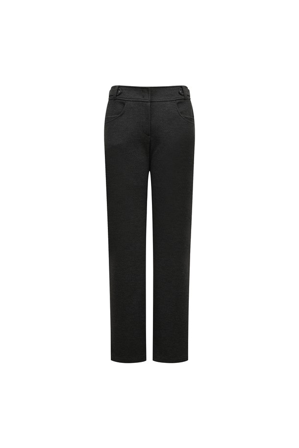 **[25FW] 여성 멜란지 세미 일자핏 팬츠 L21E4PT257_MG**는 멜란지 그레이 및 브라운 컬러로 출시된 여성 골프 팬츠입니다. 겨울 시즌에 적합하며, 스포티한 스타일을 연출합니다. 허리 히든 밴딩과 신축성 있는 소재로 편안한 착용감을 제공하며, 세미 일자핏으로 다리 라인을 슬림하게 잡아줍니다. 수직 골지 구조와 멜란지 플리스 소재를 사용하여 보온성을 높였으며, 골프룩 및 겨울 데일리룩에 모두 활용 가능합니다.
