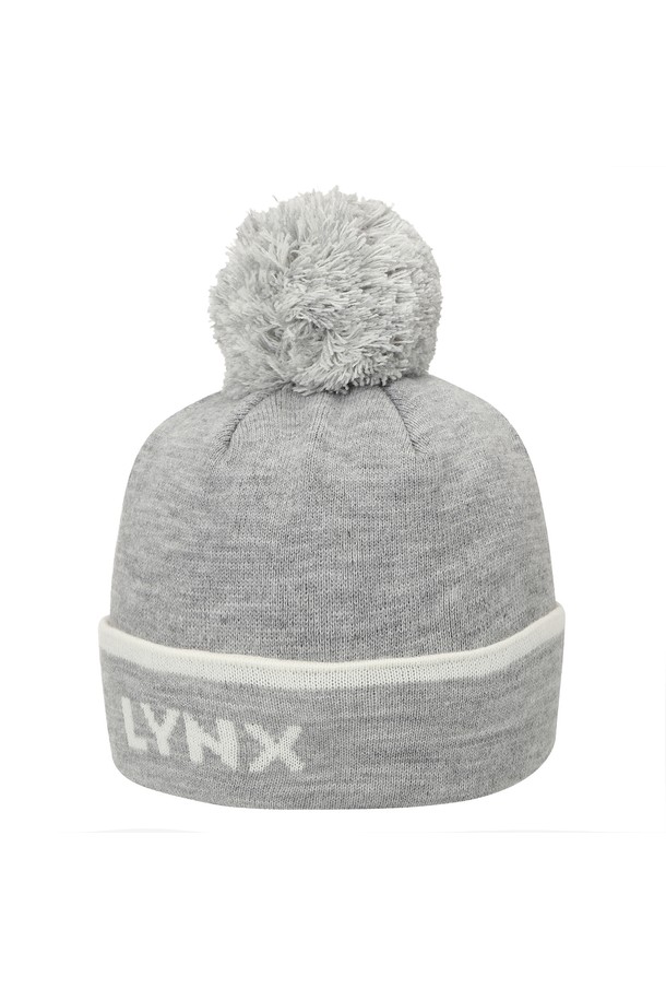 **[25FW] 여성 방울 니트 비니 L21E4CP263_MG**는 부드러운 촉감과 따뜻한 보온성을 제공하는 여성용 비니입니다. 아크릴과 폴리에스테르 혼방 소재로 제작되었으며, 중간 두께감으로 겨울철 추위로부터 보호해 줍니다. 멜란지 그레이, 브라운, 베이지 세 가지 컬러로 출시되어 다양한 겨울 코디에 활용하기 좋습니다. 방울 디테일과 컨트라스트 디자인이 특징이며, 캐주얼, 클래식, 미니멀 스타일을 즐겨 입는 분들께 추천합니다. 세트업 컬렉션(L21E4AC252)과 함께 골프룩, 겨울 데일리룩, 산책룩 등 폭넓은 TPO에 매치할 수 있습니다.
