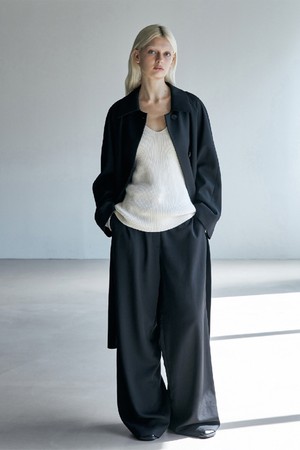 Rohe wool spread collar coat _ Black