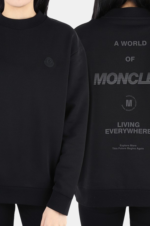 MONCLER - 긴팔티셔츠 - 몽클레어 여성 로고 패치 백로고 프린팅 맨투맨(블랙) 8G00031 809KR 999