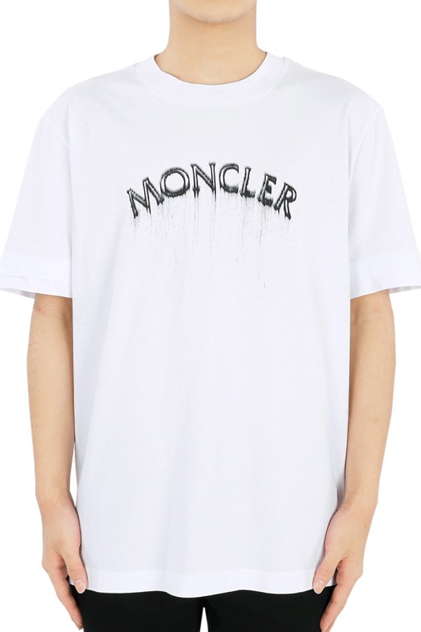 MONCLER - 반팔티셔츠 - 몽클레어 남성 로고 패치 레터링 반팔(화이트) 8C00002 89A17 001