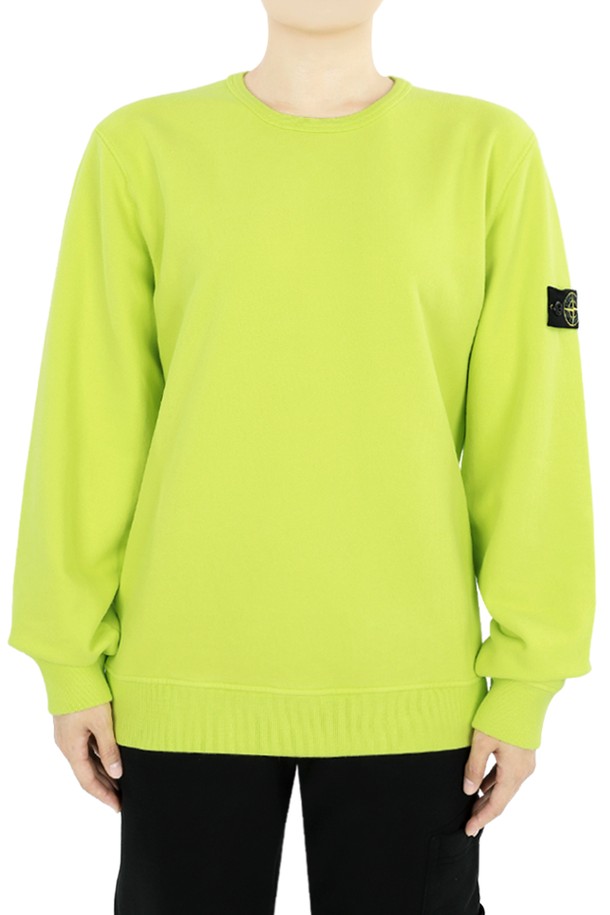 STONE ISLAND - 긴팔티셔츠 - 스톤 와펜 패치 라운드넥 맨투맨(형광그린) 811661320 V0031 14A