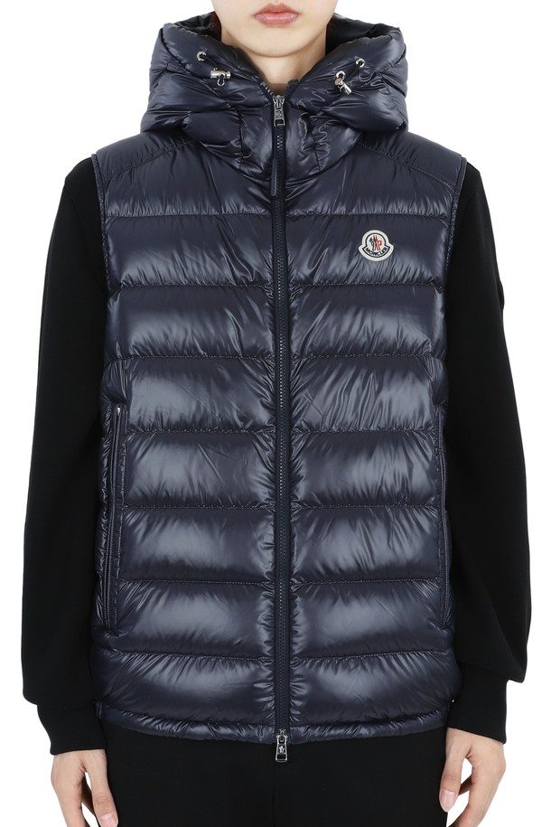 MONCLER - 베스트 - 몽클레어 남성 BARANT 다운 후드 패딩 조끼(네이비) 1A00062 597EX 779