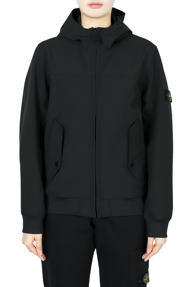 STONE ISLAND - 자켓/점퍼 - 스톤 와펜 라이트 소프트 쉘 후드 집업 자켓(블랙) K1S16 4100002S0A22 V0029 14A (성인착용가능)