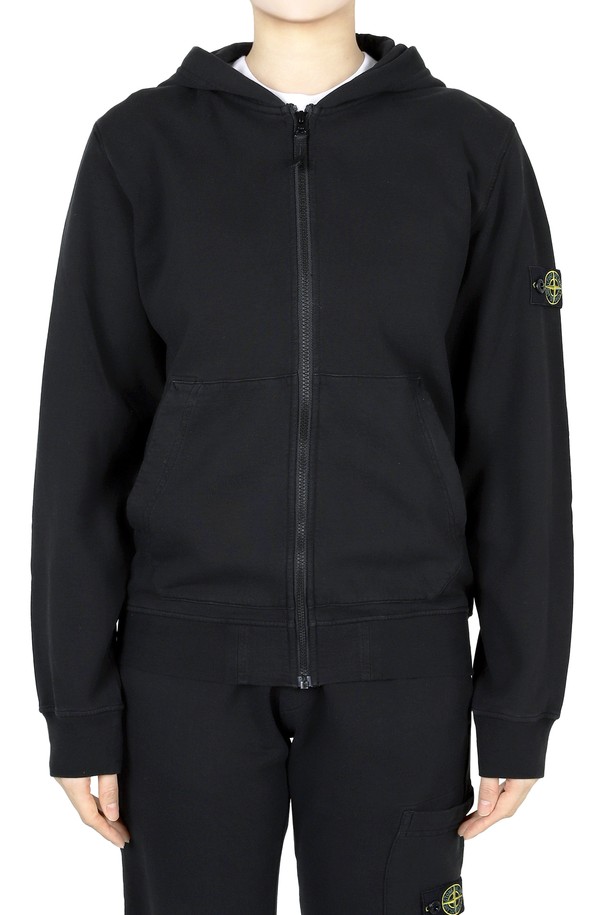 STONE ISLAND - 자켓/점퍼 - 스톤 와펜 패치 후드 집업 자켓(블랙) K1S16 6100010S0040 V0029 14A (성인착용가능)