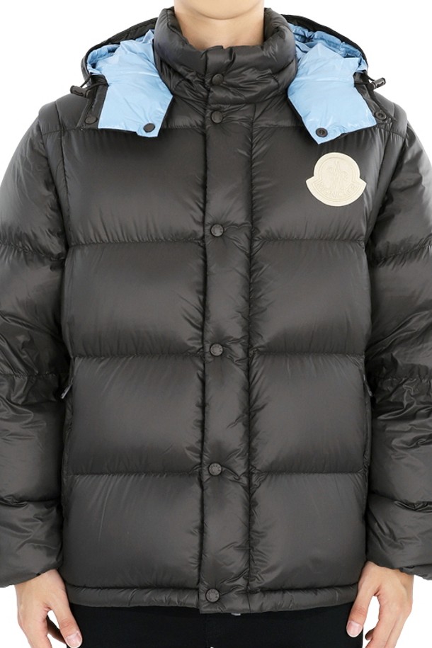 MONCLER - 다운/패딩 - 몽클레어 남성 로고 디태처블 CYCLONE 패딩 자켓(브라운) 1A00022 596RD 689