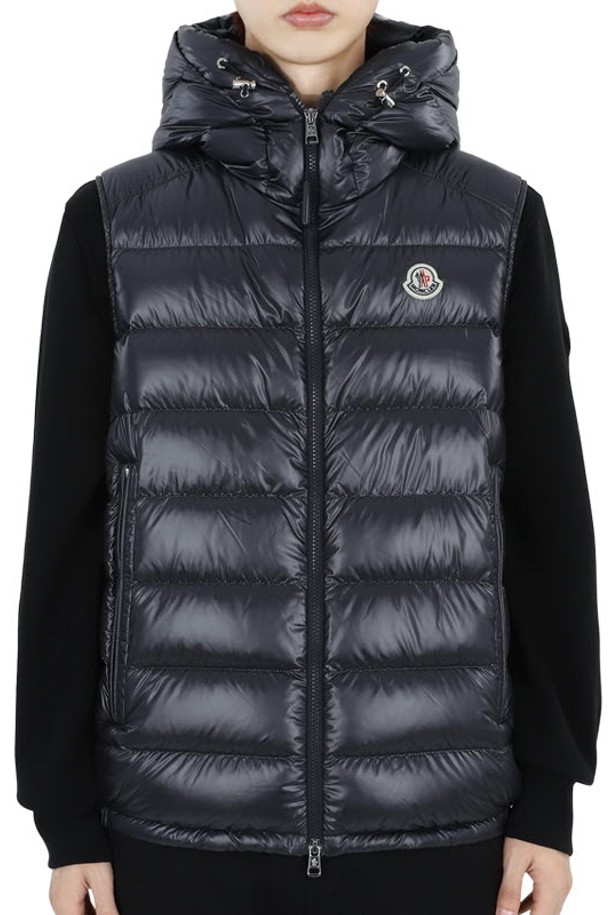 MONCLER - 베스트 - 몽클레어 남성 BARANT 다운 후드 패딩 조끼(네이비) 1A00062 597EX 779