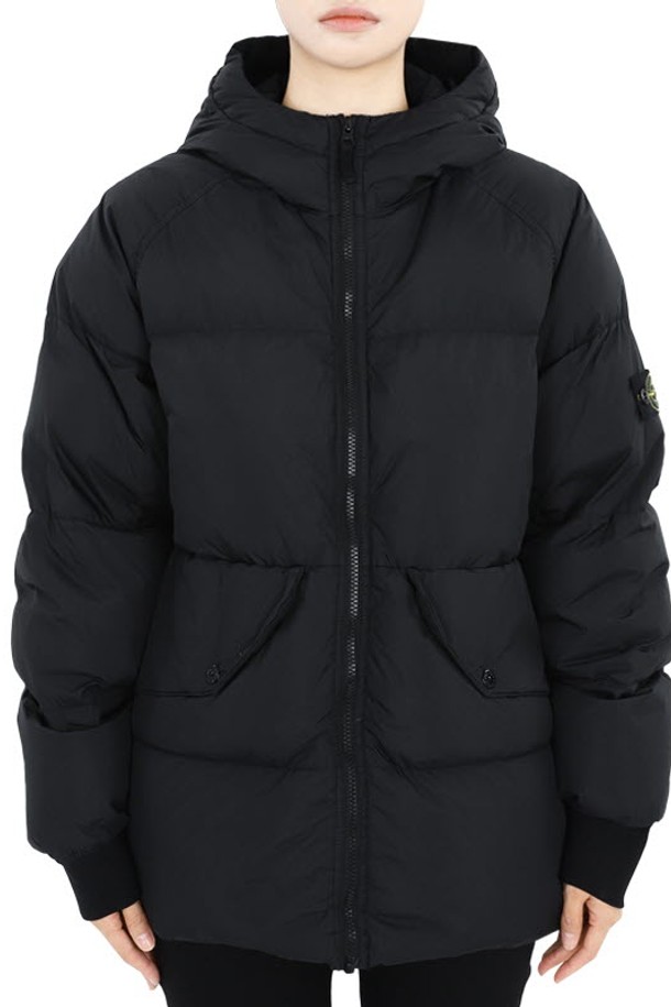 STONE ISLAND - 패딩 - 스톤 와펜 패치 다운 후드 패딩 자켓(블랙) 811640223 V0029 14A (성인착용가능)